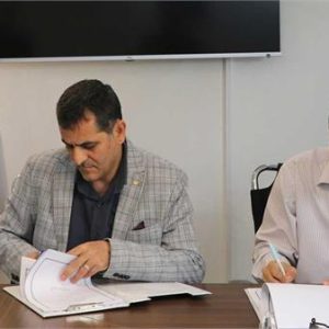 امضای قراردادصنایع نانو تک آینده و شرکت مارال پوشش نانو برای تولید پوشش های فوق آب گریز